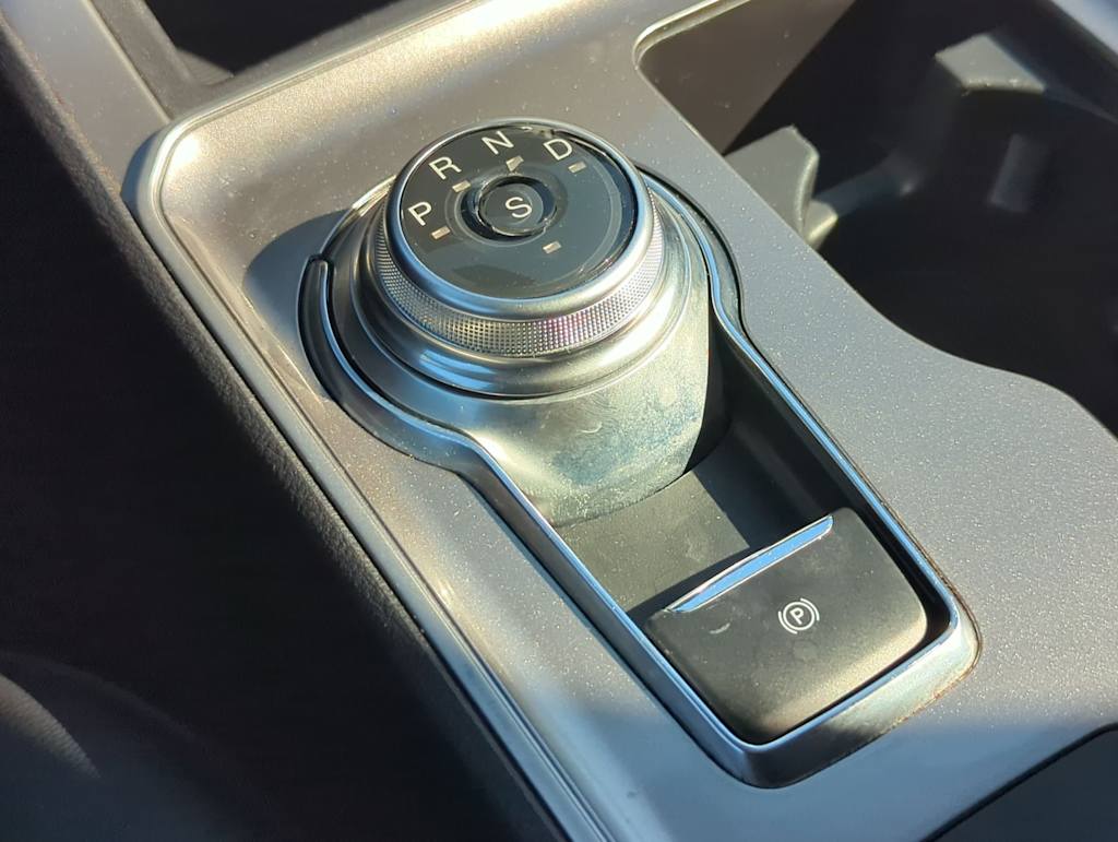 Thumbnail: 2023 Ford Edge - 35