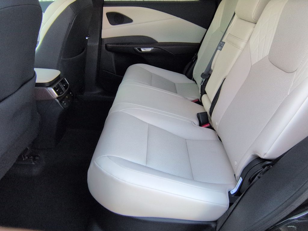 Thumbnail: 2023 Lexus RX - 28