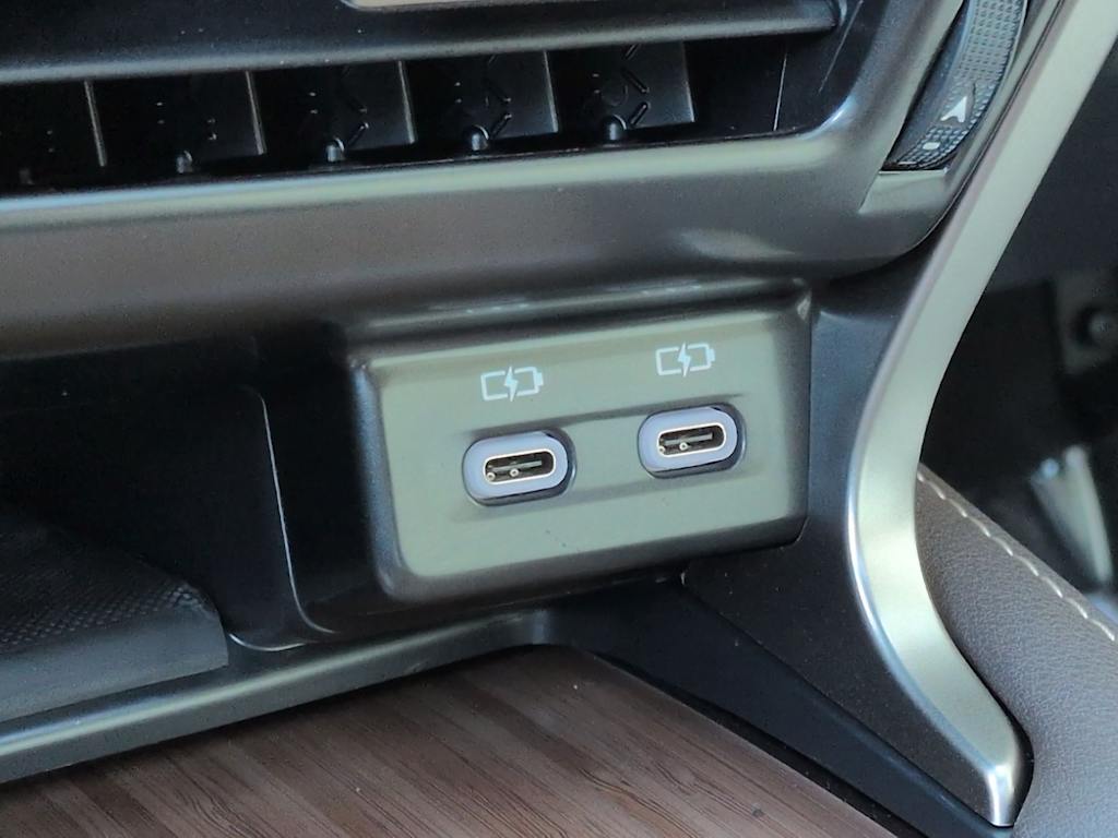 Thumbnail: 2023 Lexus RX - 37