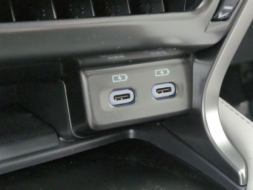 Thumbnail: 2024 Lexus RX - 38