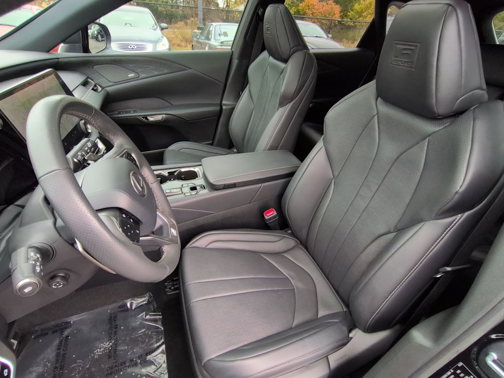 Thumbnail: 2024 Lexus RX - 11