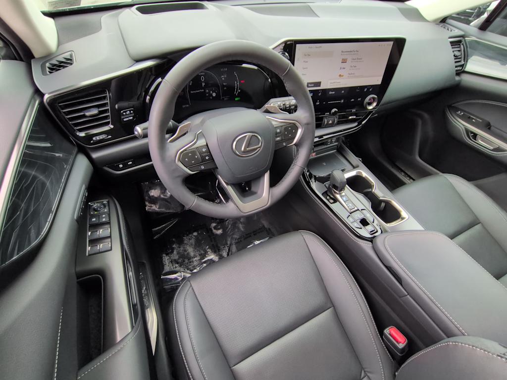 Thumbnail: 2024 Lexus ES - 2