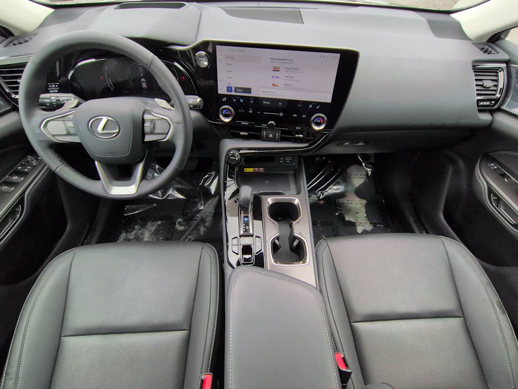 Thumbnail: 2024 Lexus ES - 10
