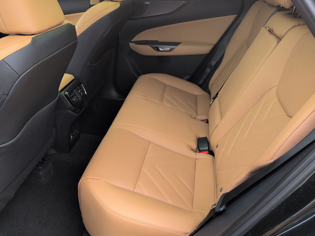 Thumbnail: 2026 Lexus ES - 29