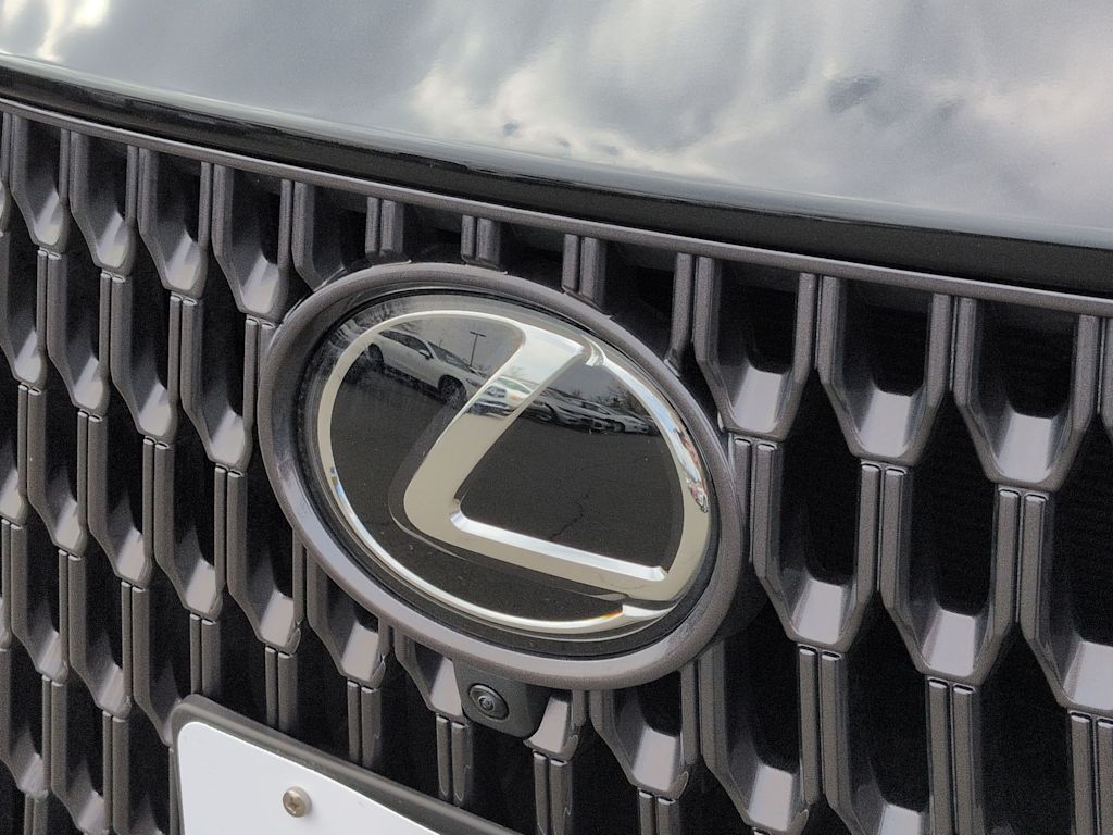 Thumbnail: 2026 Lexus ES - 7