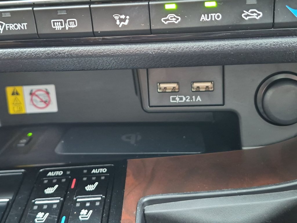 Thumbnail: 2022 Lexus RX - 38