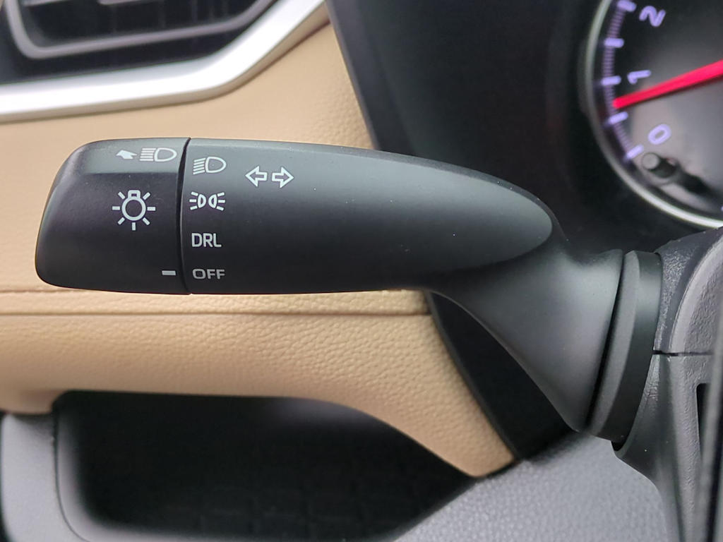 Thumbnail: 2022 Toyota RAV4 - 29