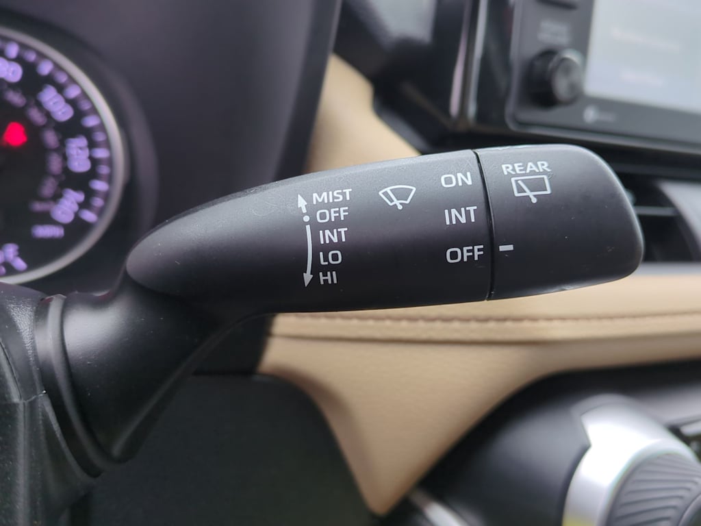 Thumbnail: 2022 Toyota RAV4 - 28