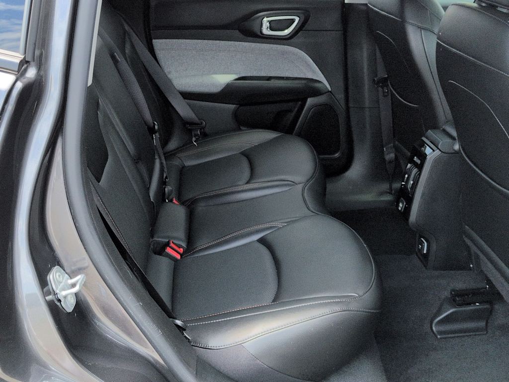 Thumbnail: 2022 Jeep Compass - 28