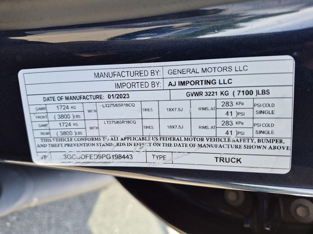 Thumbnail: 2023 Chevrolet Silverado 1500 - 20