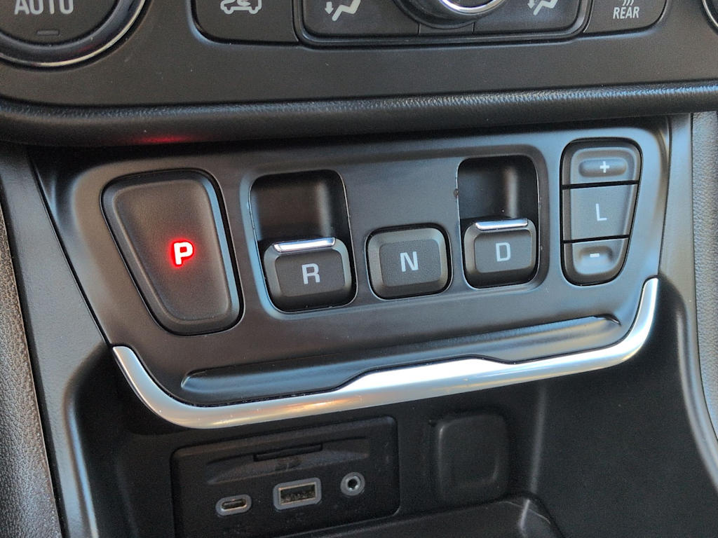 Thumbnail: 2018 GMC Terrain - 38