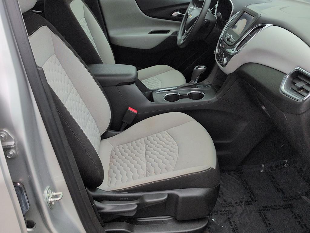 Thumbnail: 2020 Chevrolet Equinox - 11