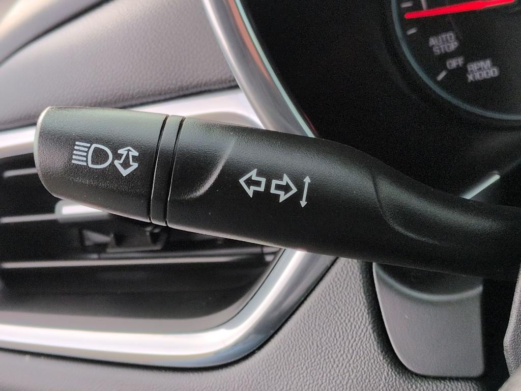 Thumbnail: 2019 Chevrolet Equinox - 32