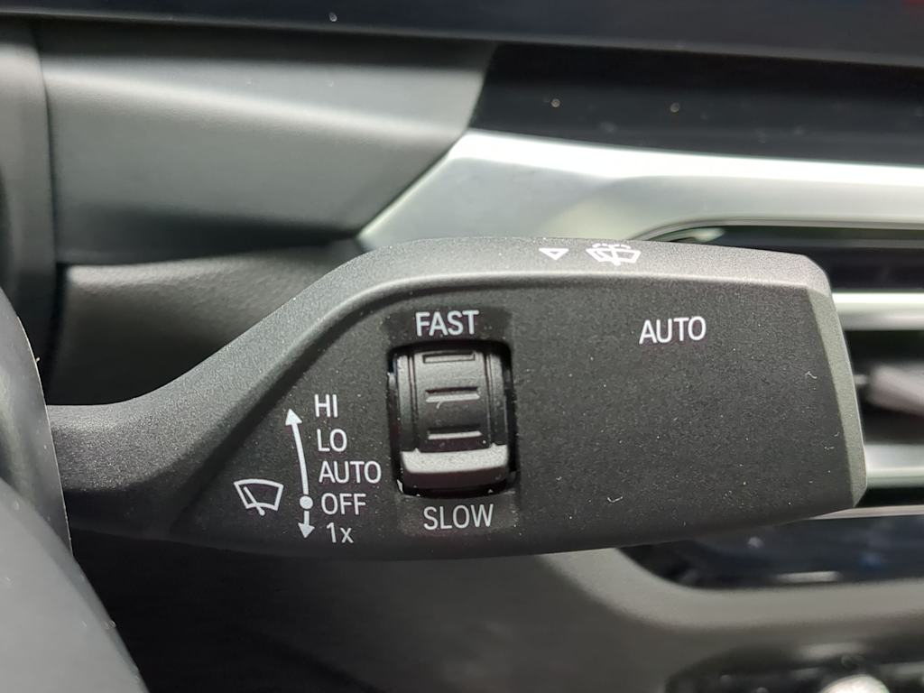 Thumbnail: 2023 BMW M2 - 31