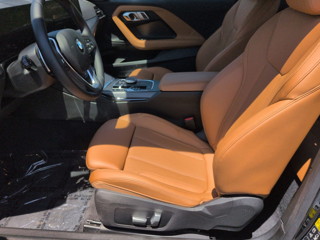 Thumbnail: 2023 BMW 2 Series - 11