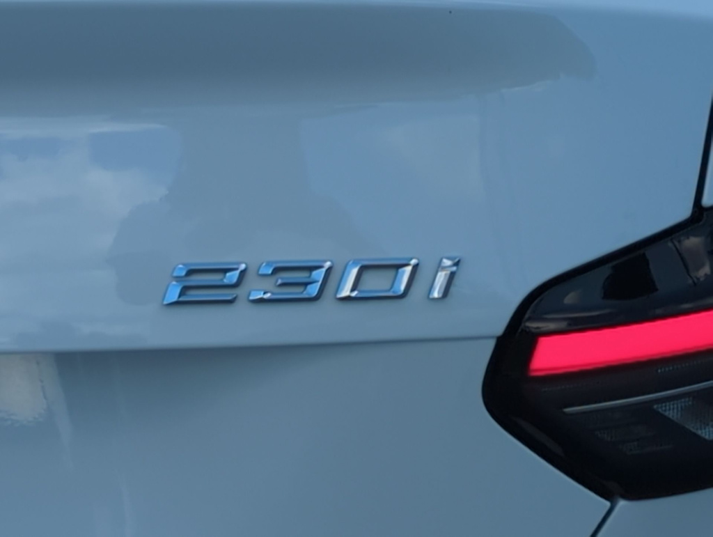 Thumbnail: 2024 BMW 2 Series - 25