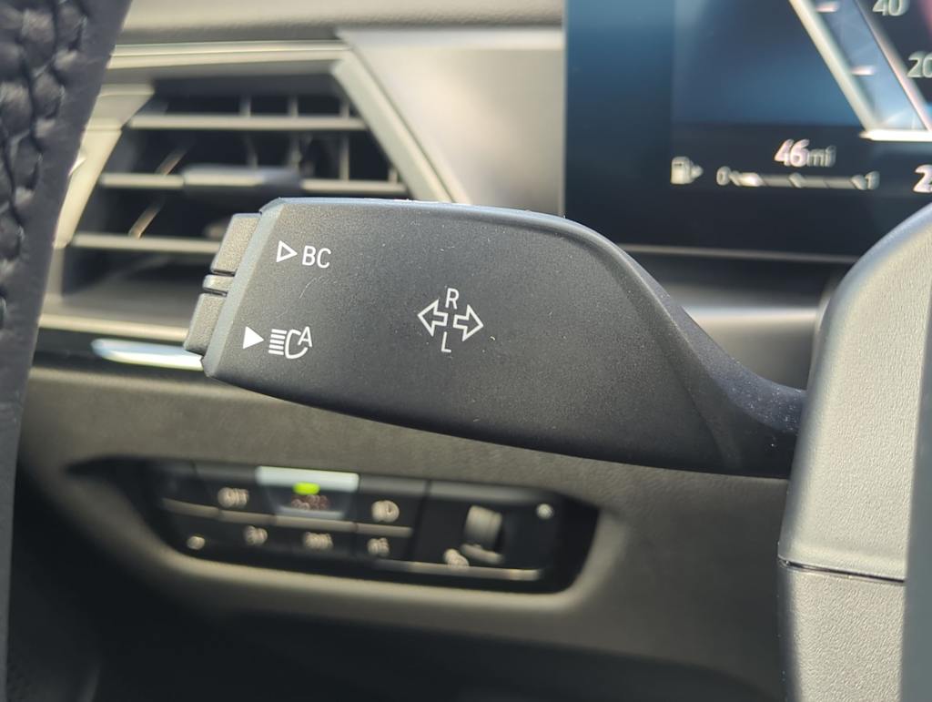 Thumbnail: 2024 BMW 2 Series - 31