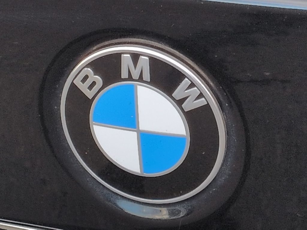 Thumbnail: 2024 BMW 3 Series - 24