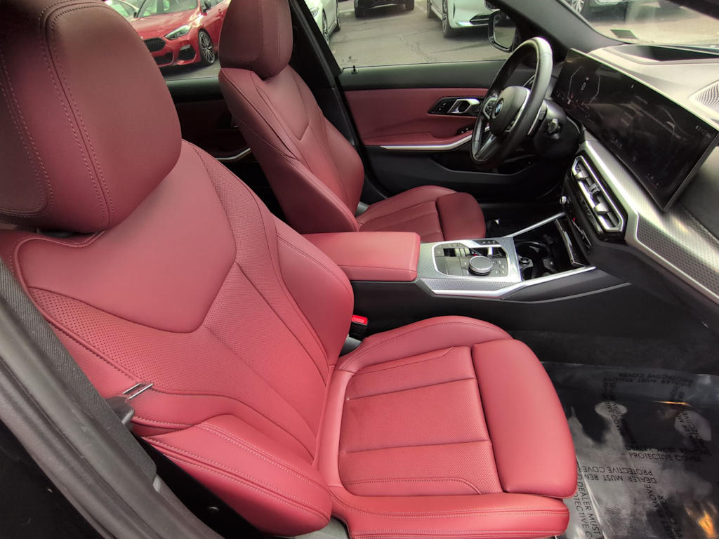 Thumbnail: 2024 BMW 3 Series - 30