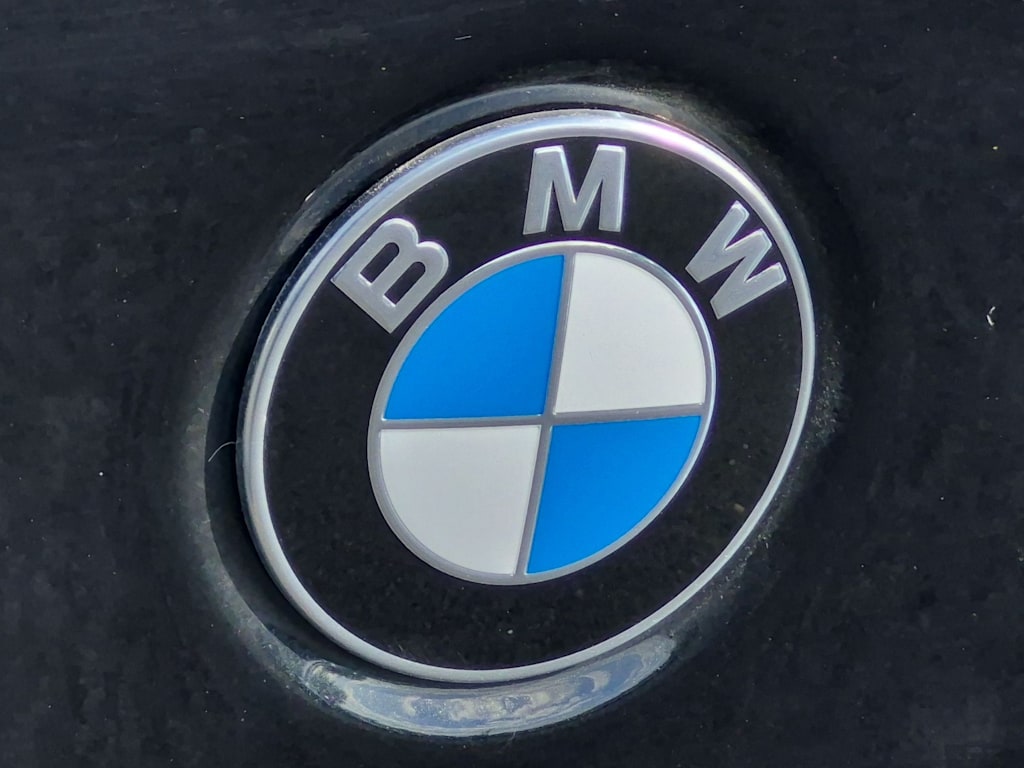 Thumbnail: 2020 BMW 3 Series - 24