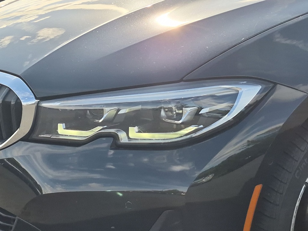 Thumbnail: 2020 BMW 3 Series - 23
