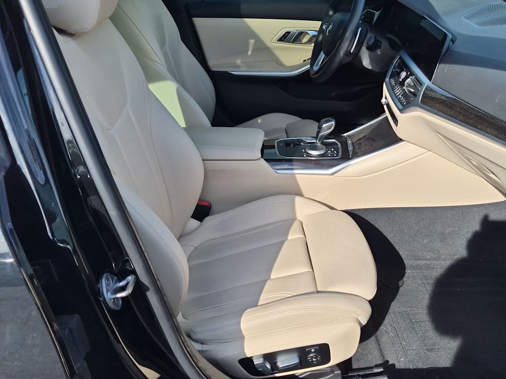 Thumbnail: 2020 BMW 3 Series - 29