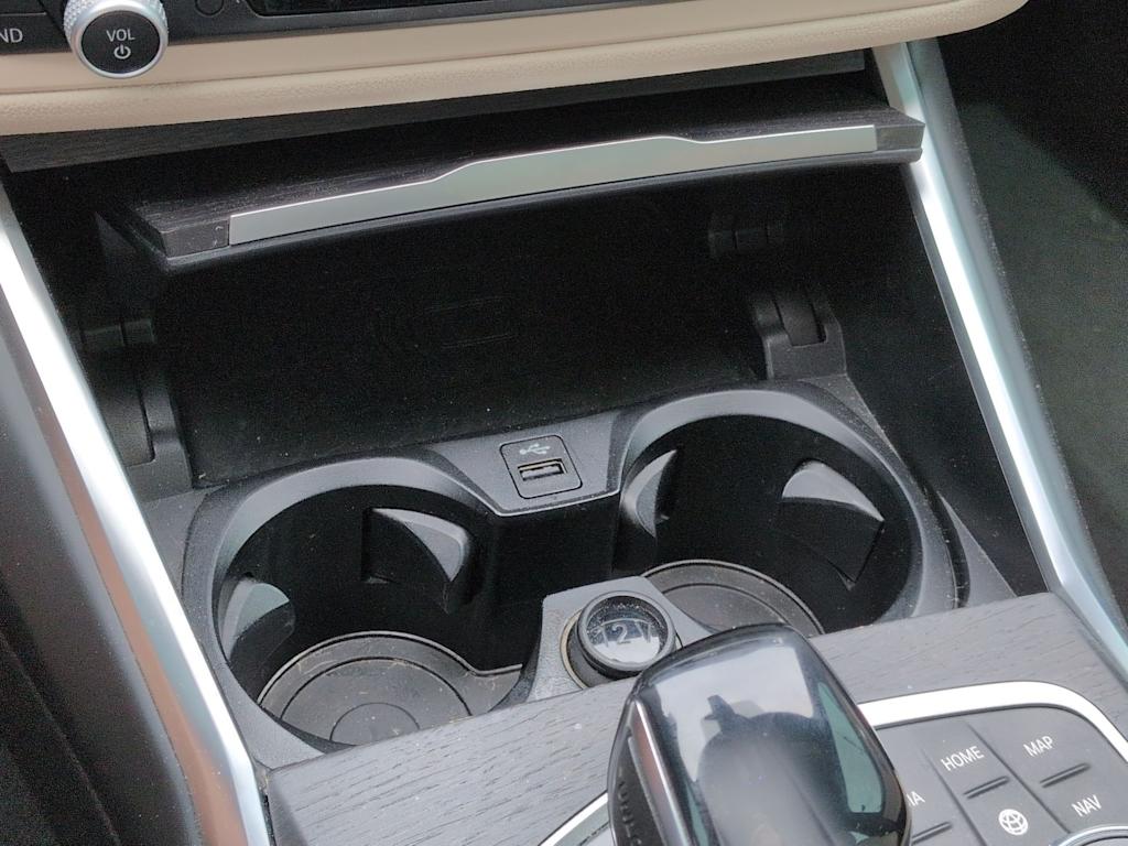 Thumbnail: 2021 BMW 3 Series - 16