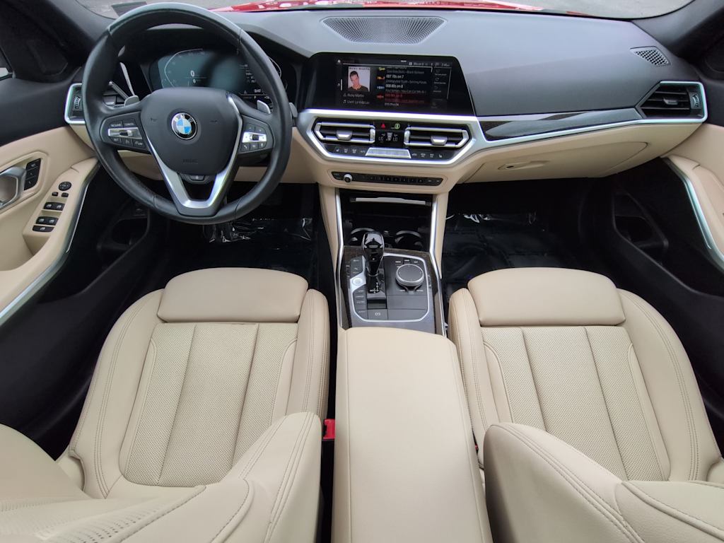 Thumbnail: 2022 BMW 3 Series - 10