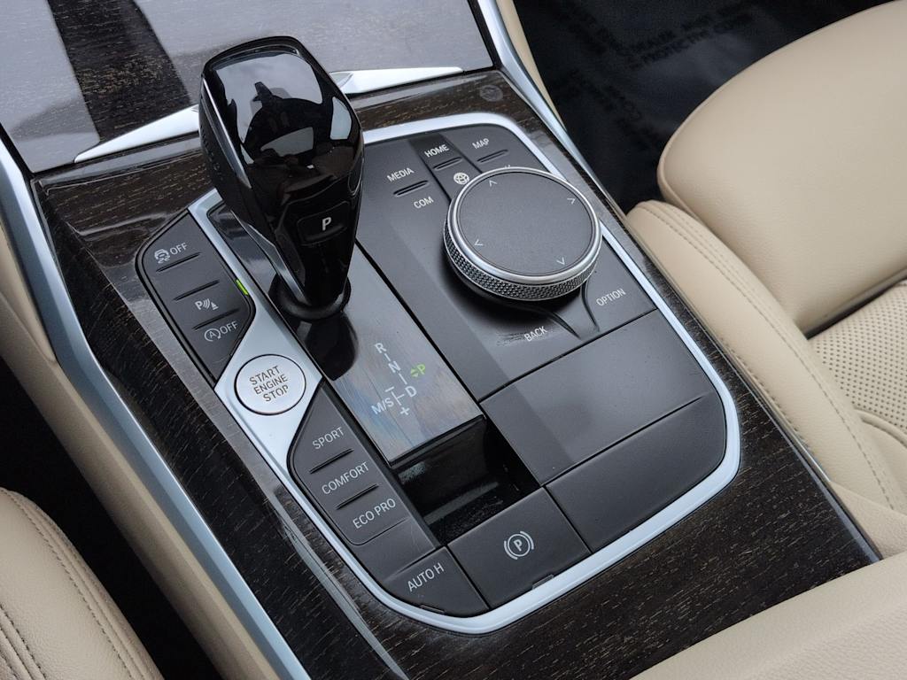 Thumbnail: 2022 BMW 3 Series - 37