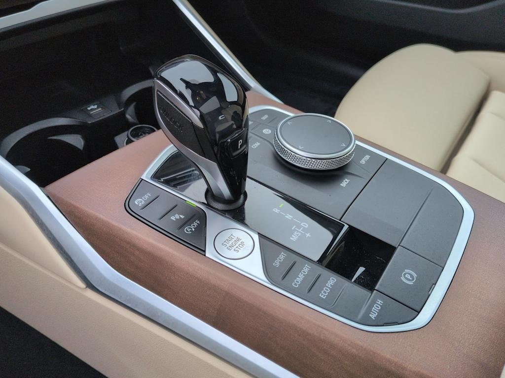 Thumbnail: 2021 BMW 3 Series - 37