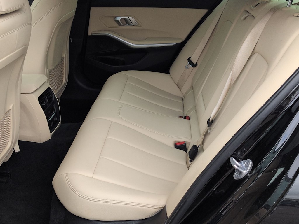 Thumbnail: 2019 BMW 3 Series - 13