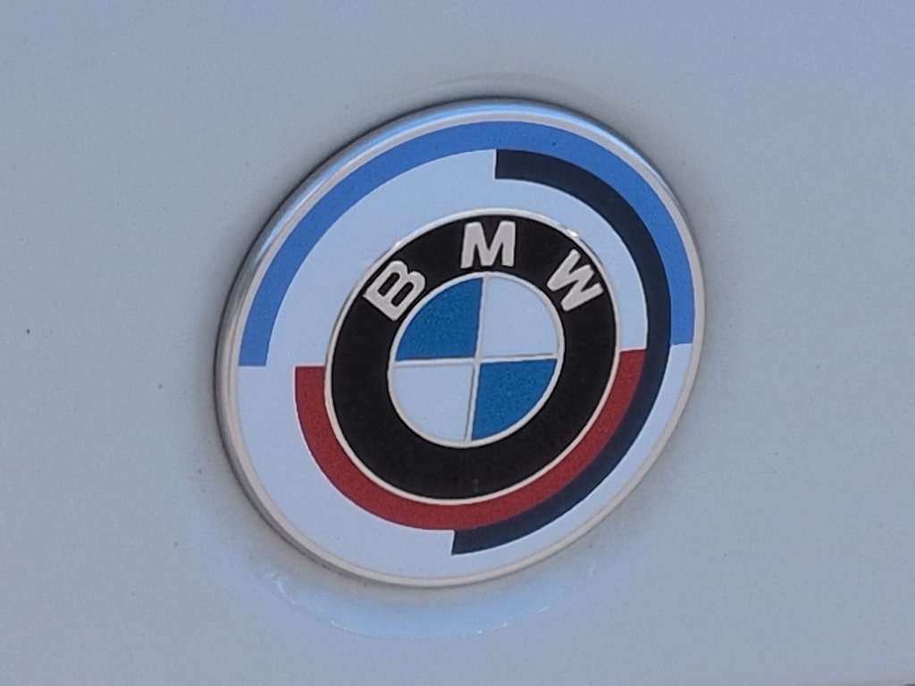 Thumbnail: 2025 BMW 3 Series - 7