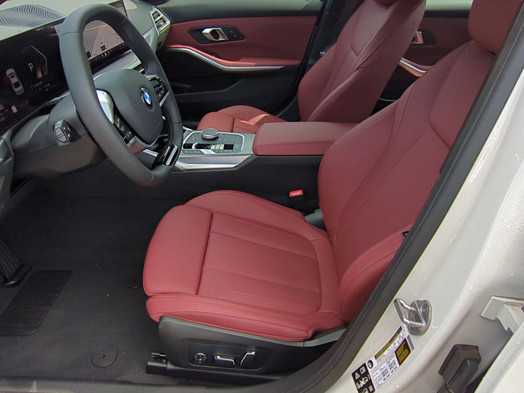 Thumbnail: 2025 BMW 3 Series - 11