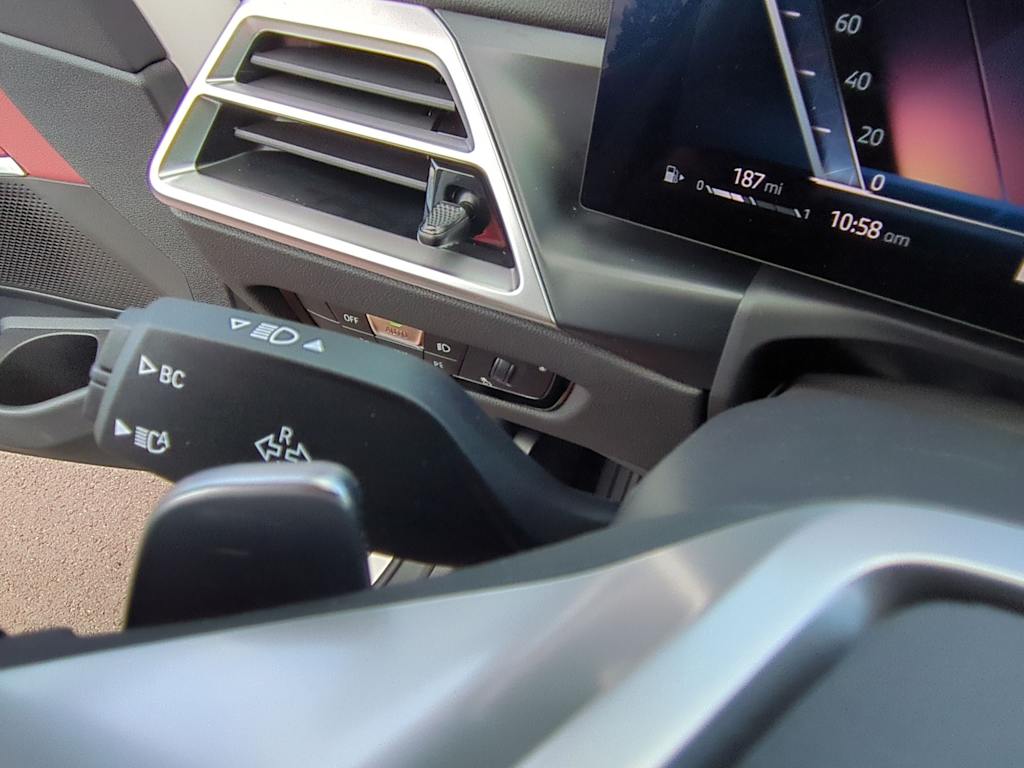 Thumbnail: 2025 BMW 3 Series - 34