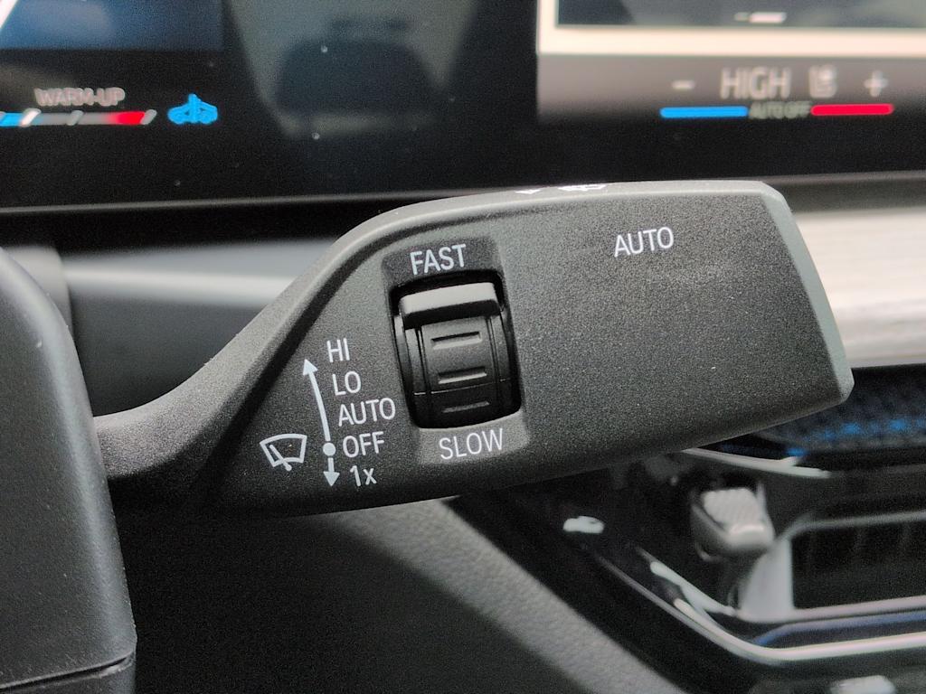 Thumbnail: 2026 BMW 3 Series - 15