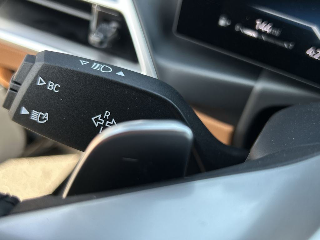 Thumbnail: 2025 BMW 3 Series - 35