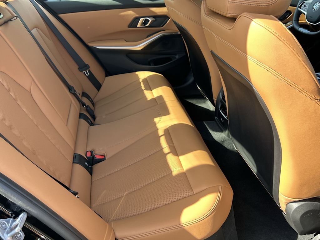 Thumbnail: 2025 BMW 3 Series - 30