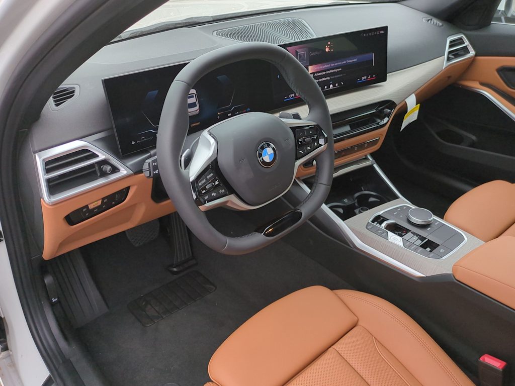 Thumbnail: 2025 BMW 3 Series - 2