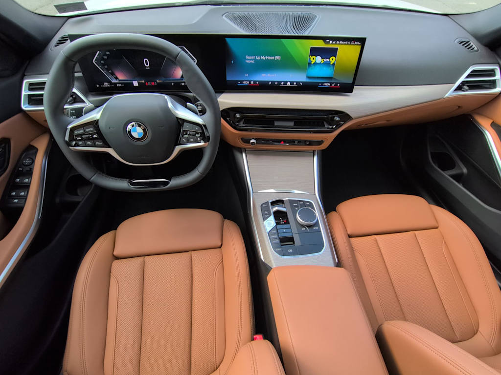 Thumbnail: 2025 BMW 3 Series - 10