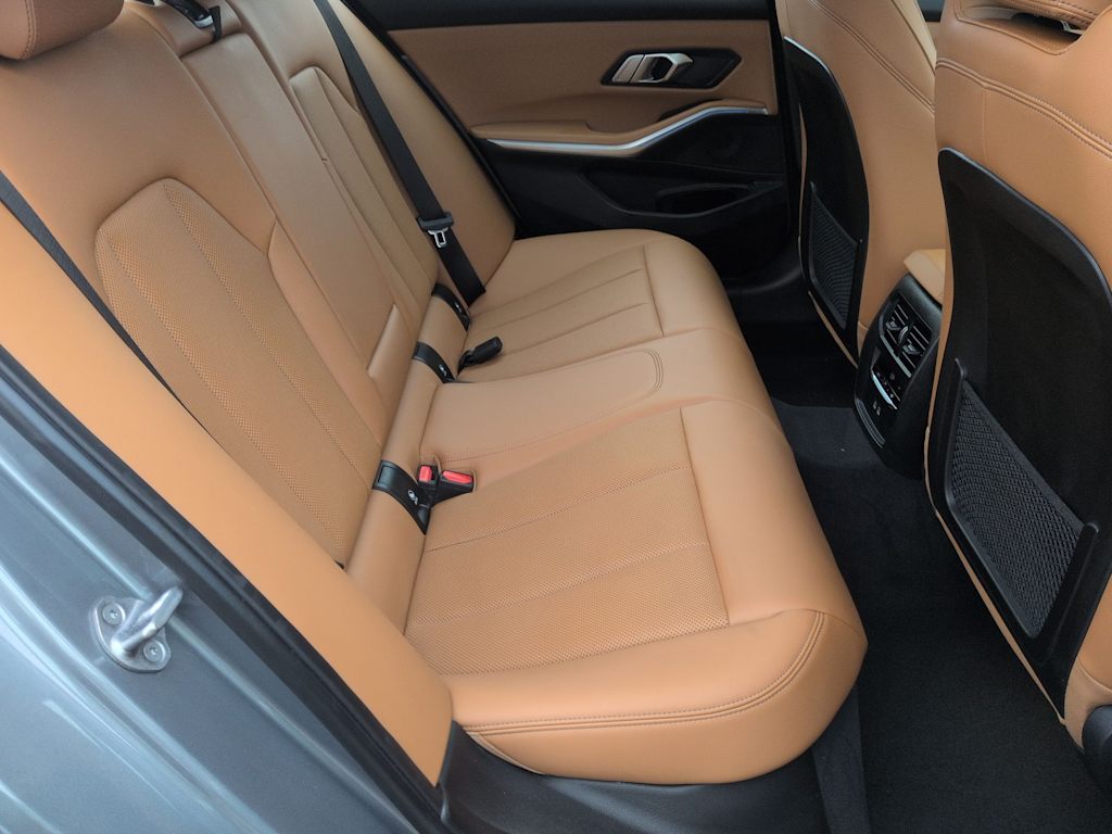 Thumbnail: 2023 BMW 3 Series - 29