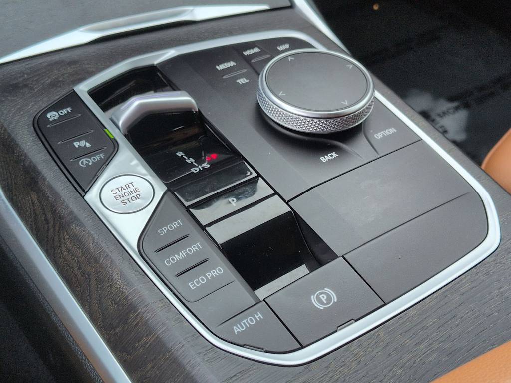 Thumbnail: 2023 BMW 3 Series - 16