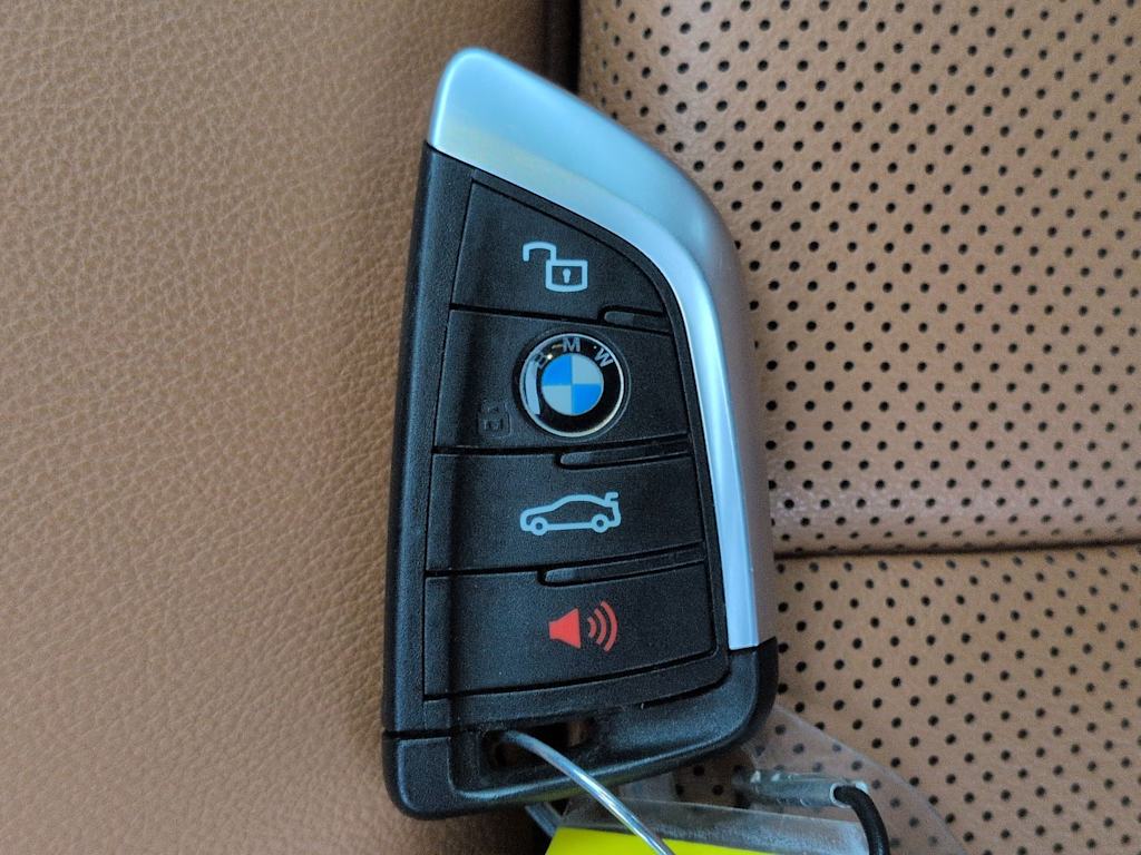 Thumbnail: 2023 BMW 3 Series - 18