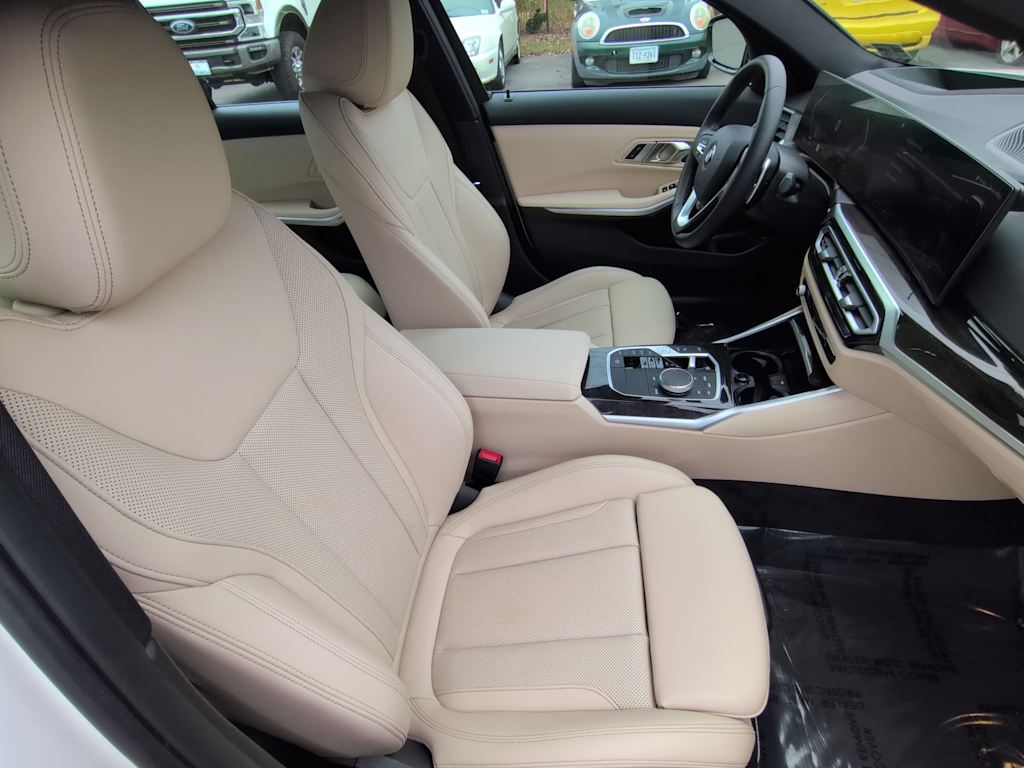 Thumbnail: 2023 BMW 3 Series - 30