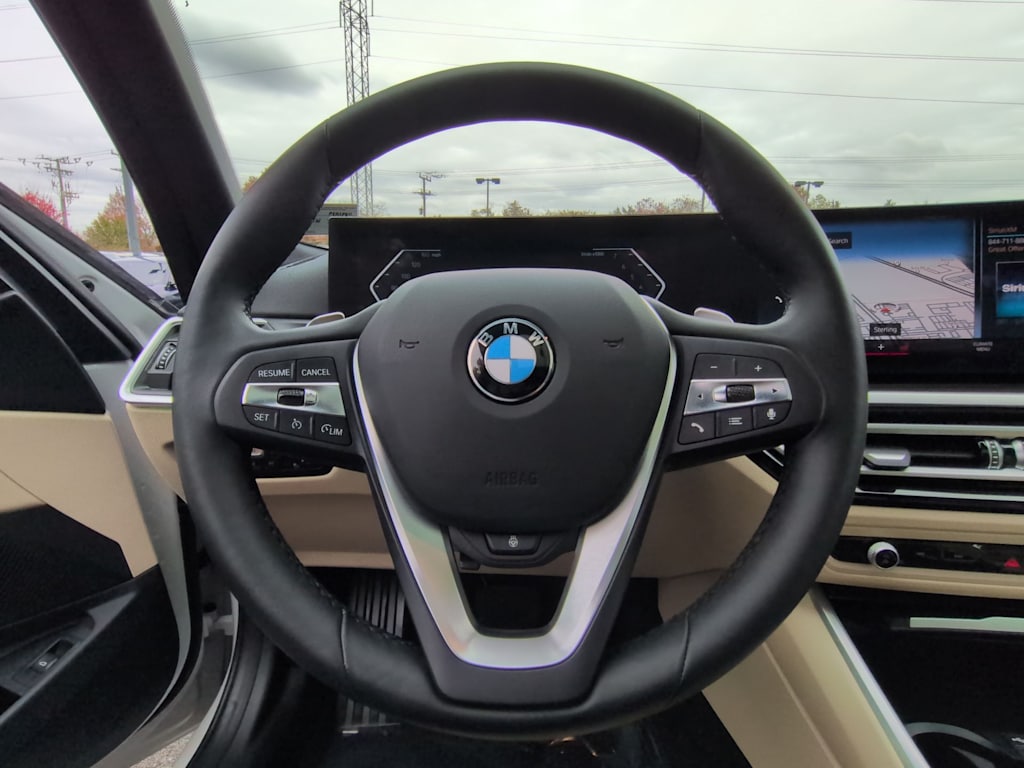 Thumbnail: 2023 BMW 3 Series - 10