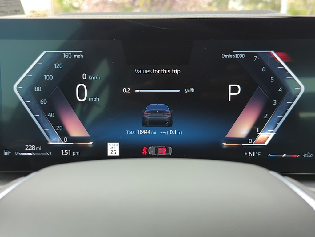 2024 BMW 3 Series 330xi 12