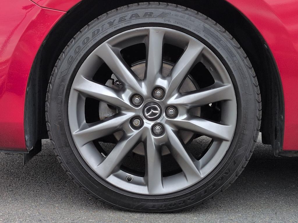 Thumbnail: 2018 Mazda Mazda3 - 8