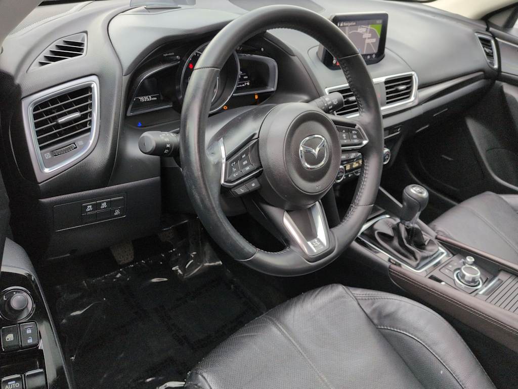 Thumbnail: 2018 Mazda Mazda3 - 2