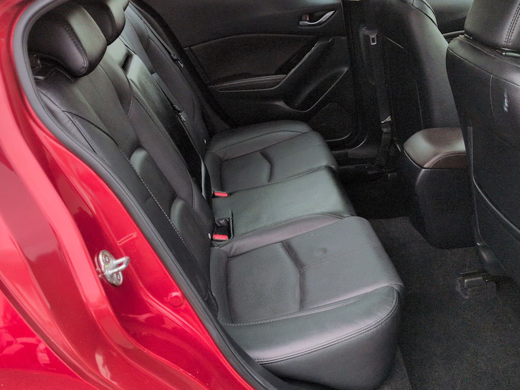 Thumbnail: 2018 Mazda Mazda3 - 30
