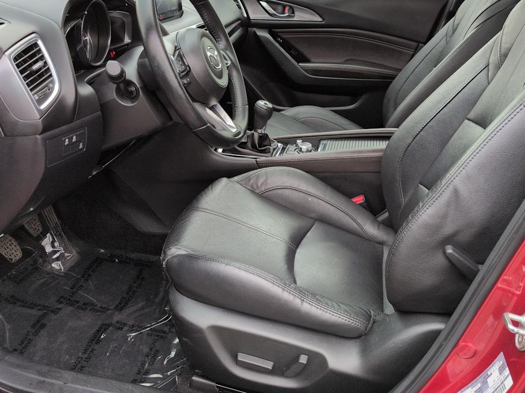 Thumbnail: 2018 Mazda Mazda3 - 11