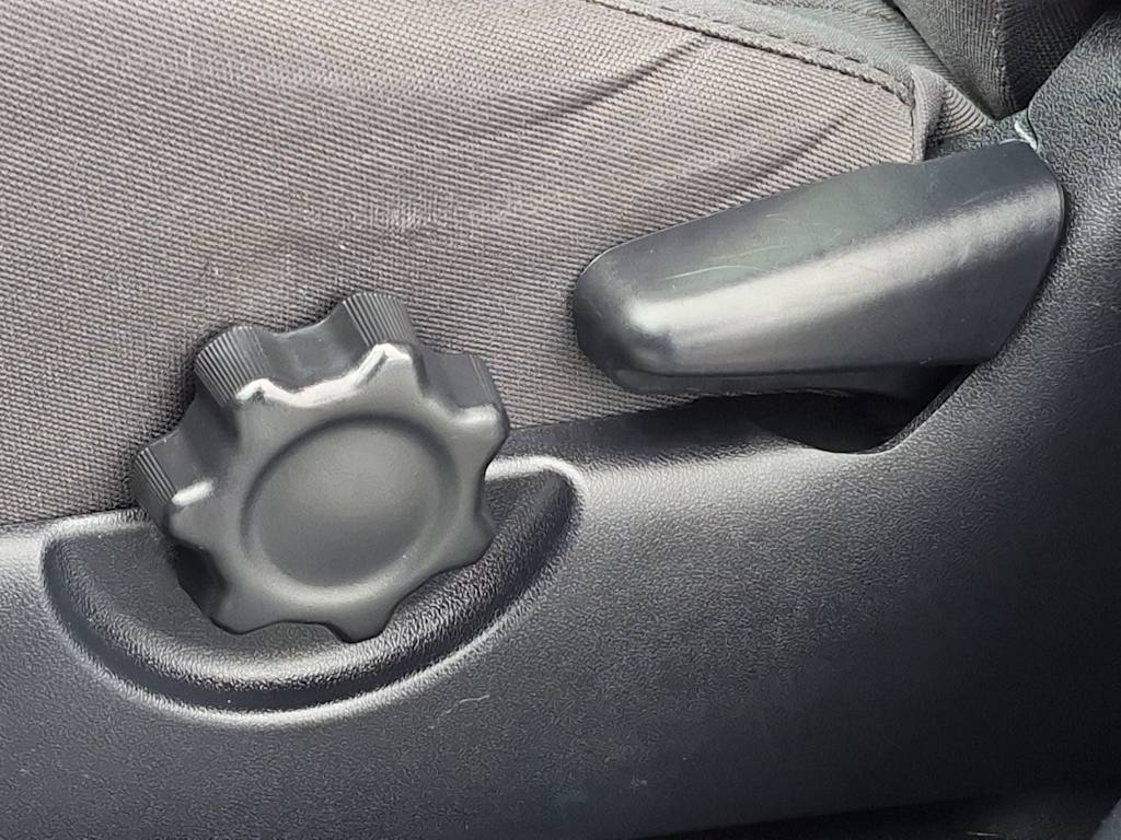 Thumbnail: 2017 Toyota Tacoma - 27